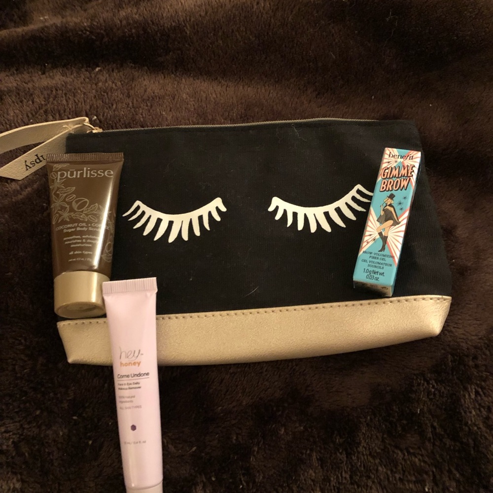 Ipsy bag w/3 unused products